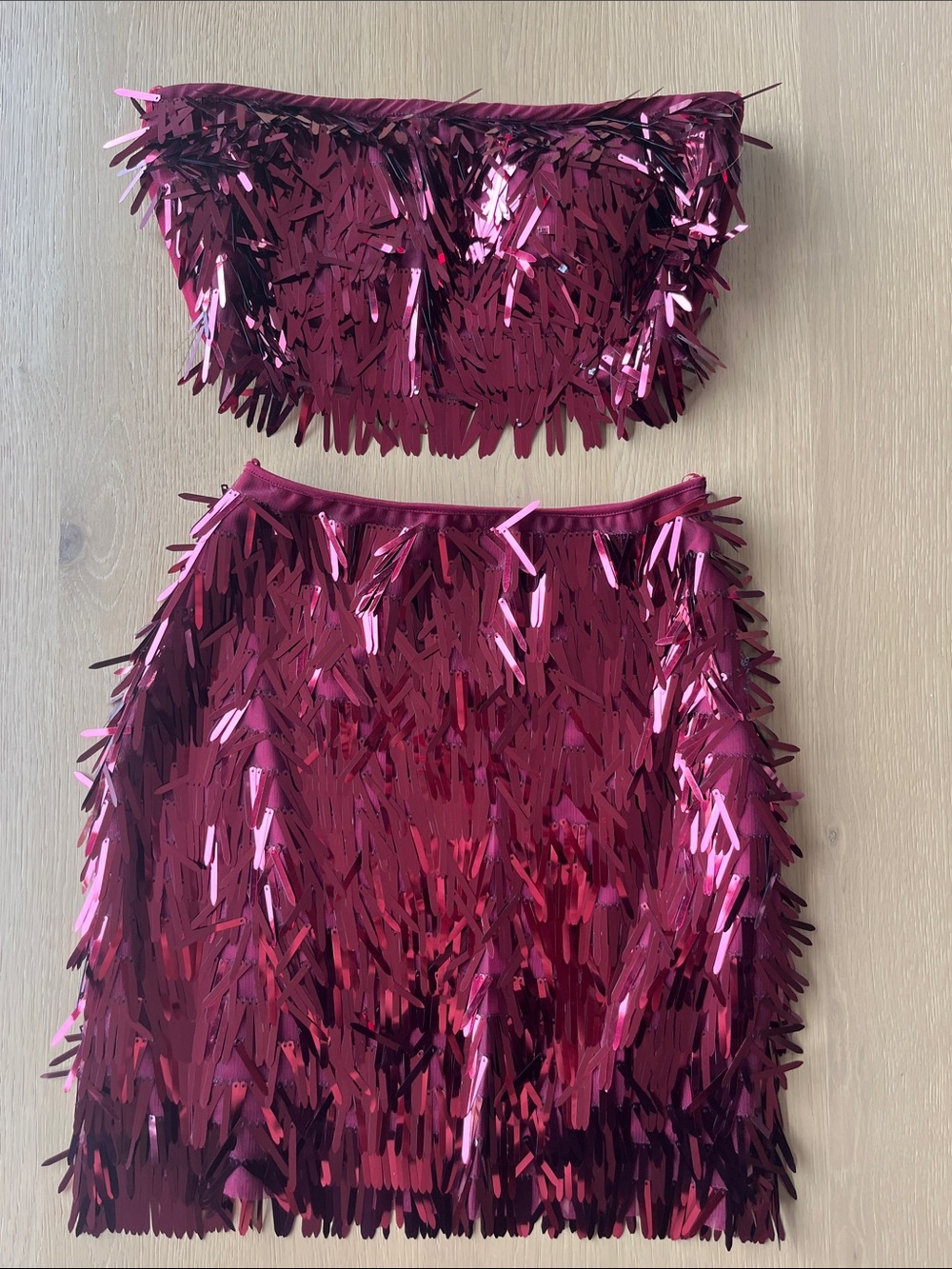 AKIRA Metallic Magenta Sequin Fringe Mini Skirt Set